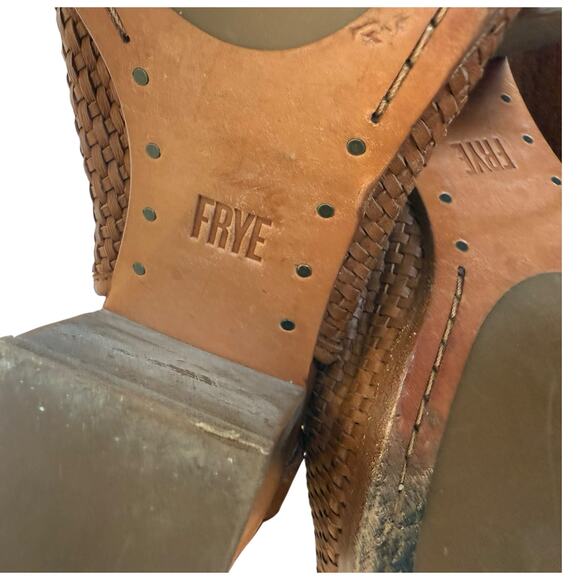 Frye Women's Brown Leather Woven Shield Peep Toe Slingback Heel - Size 10 - Picture 10 of 11